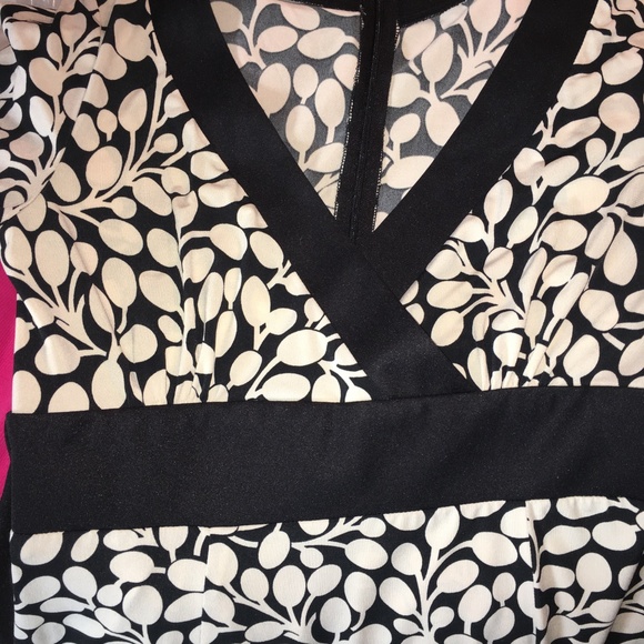 Black/white print dress, Size 6 - Picture 2 of 5